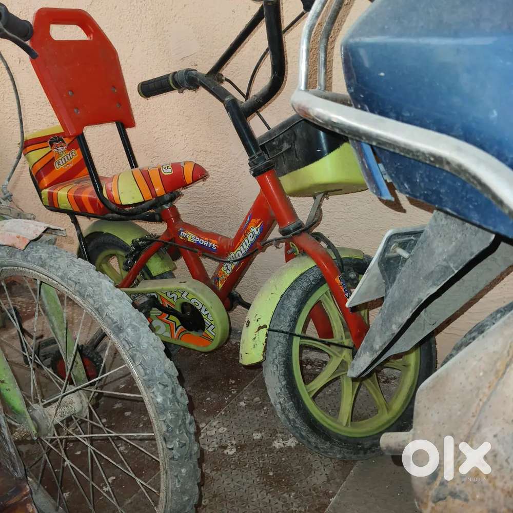 Kids cycle almost new condition