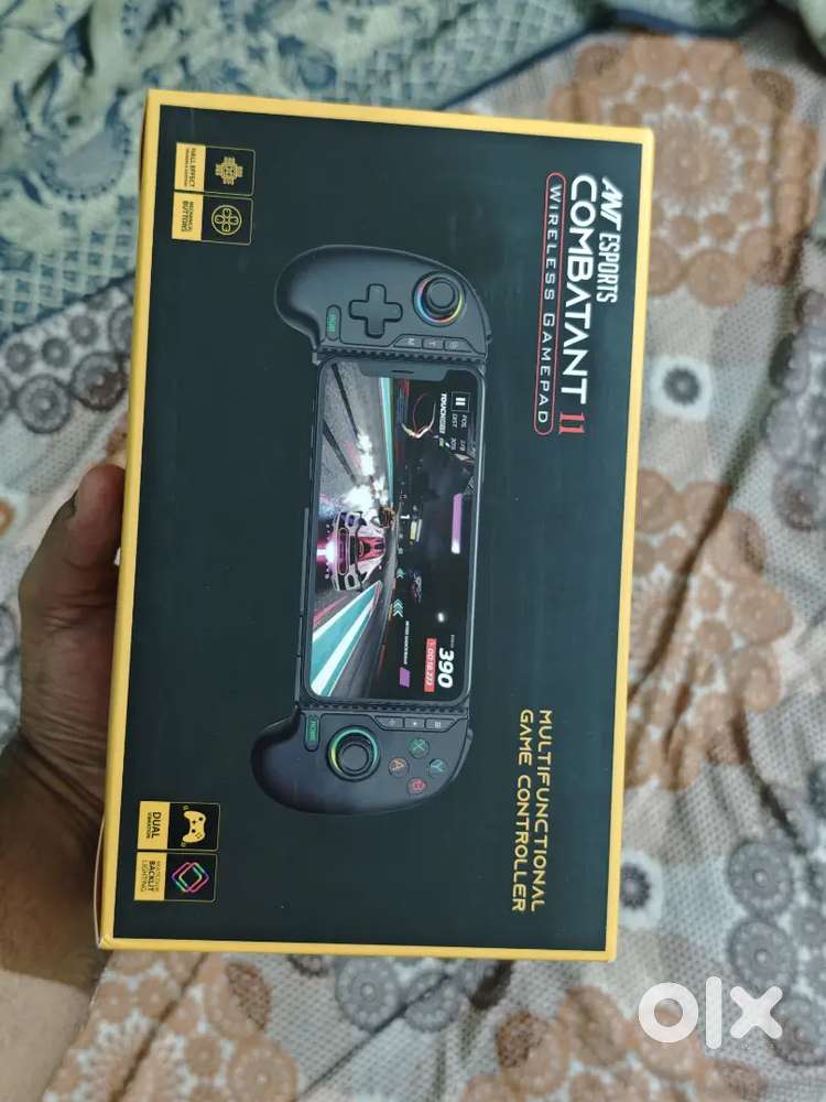Ant Esports Combatant II Bluetooth mobile gamepad