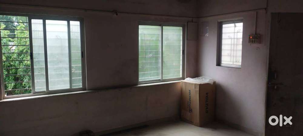 Spacious one bedroom, kitchen, hall and bathroom at upscale location