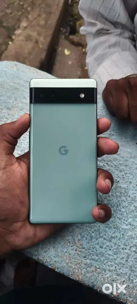 Brand new condition 8 128 gb +250 gb with Google glass gurd break only