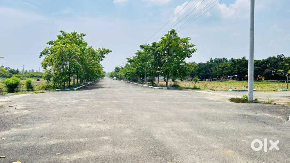 Luxurious plots at prime location