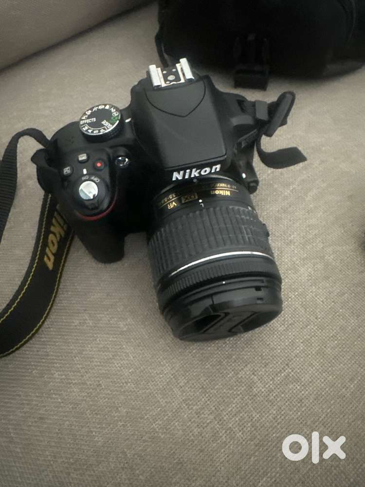 Nikon dslr 5.6 and 300 mm