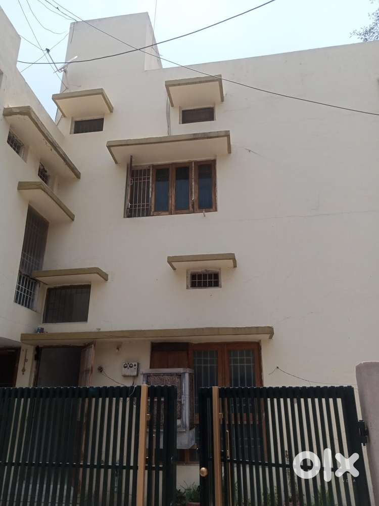House For Sale in New Deepak Nagar Durg  4BHK Individual House