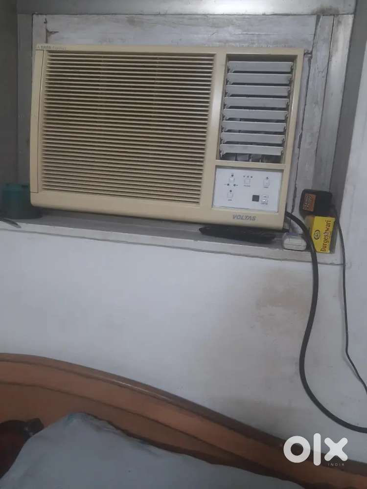 Voltas Room AC