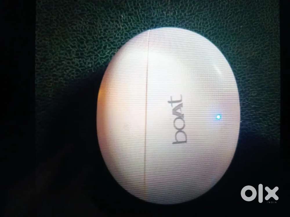 Boat Airbuds 81 new condition battery backup awesome