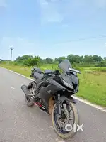 Money Problem Bahut Argent Hai R15 v3