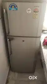 Samsung 230 litres fridge for immediate sale
