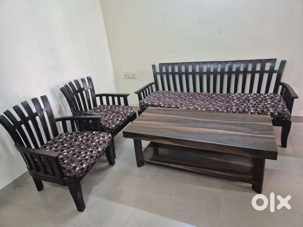 Sofa set with Center Table