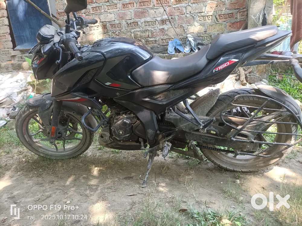 Bajaj Pulsar n160 2023 model