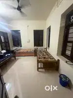 PG HOSTEL FOR LADIES AND STUDNENTS