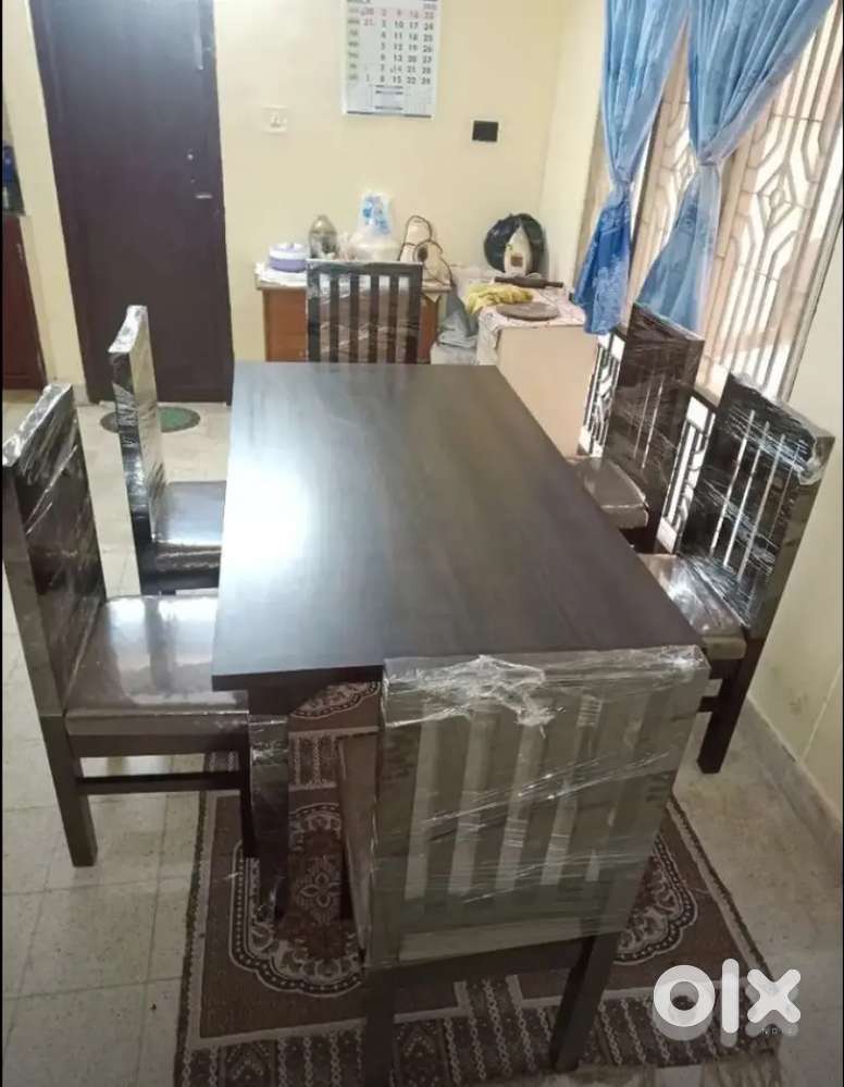 6 CHAIRS DINING TABLE AVAILABLE IN STARF FURNITURE
