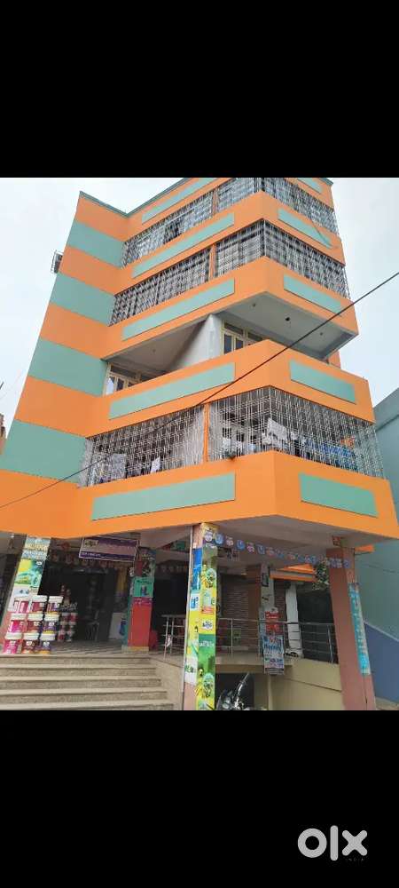 2 bhk flat phulwari sharif imarat shariah on main road