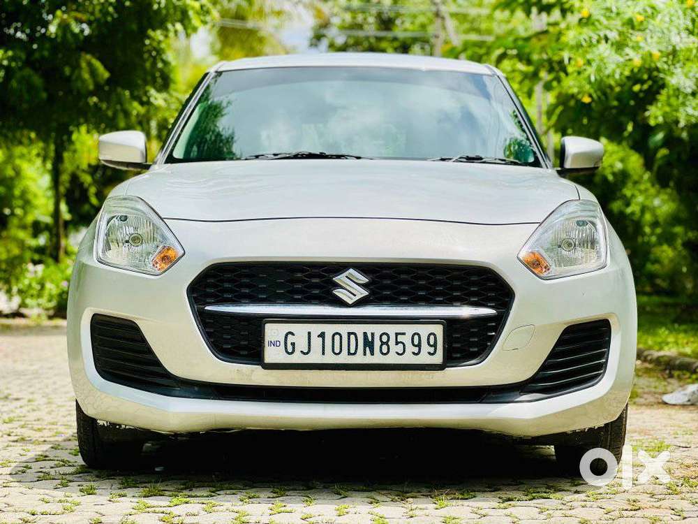 Maruti Suzuki Swift VVT VXI, 2023, Petrol