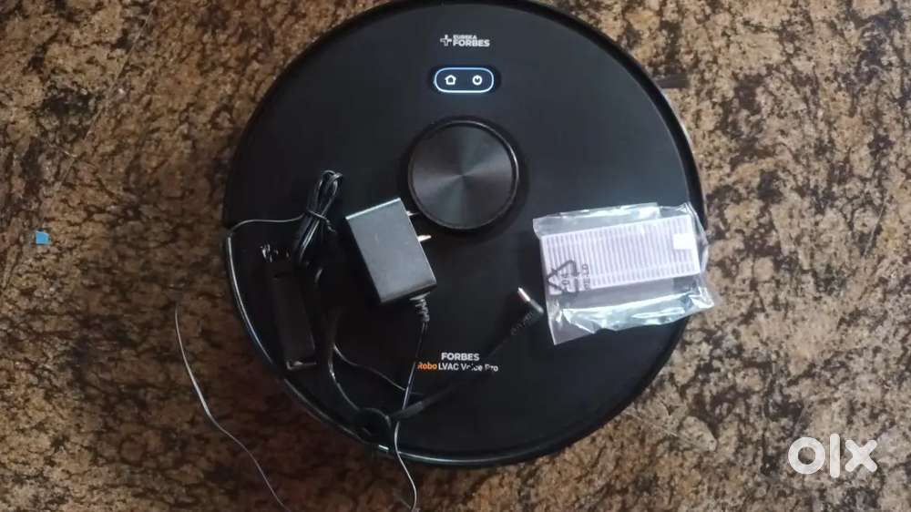FORBES robotic vaccum cleaner