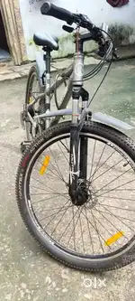 URBBAN TERRAIN 21 SPEED 29T CYCLE 3 months old