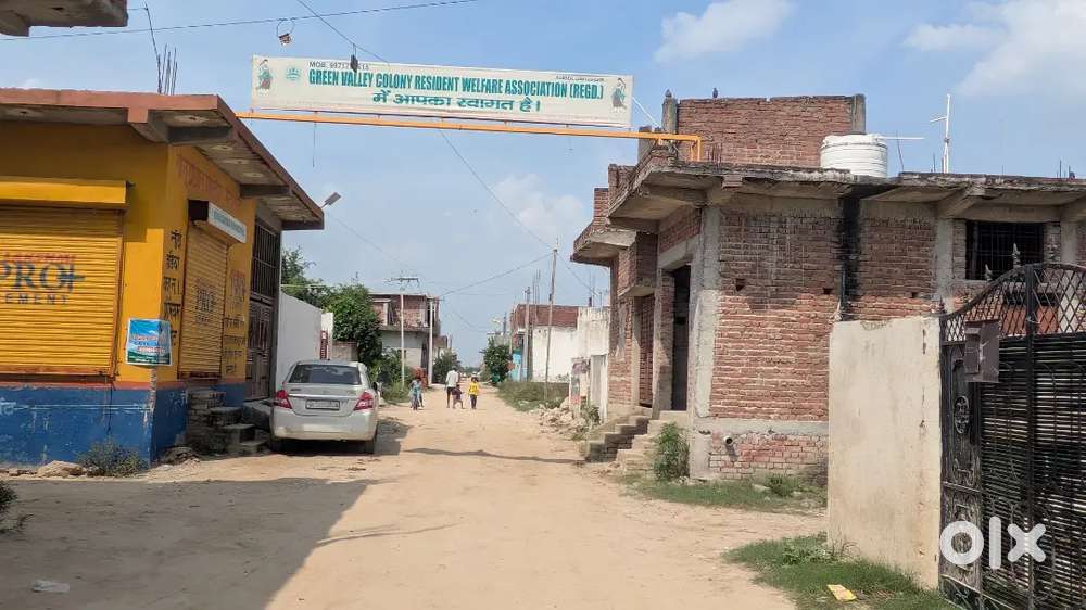 Plots in noida 15000 per gaz with bank loan and pakki registery