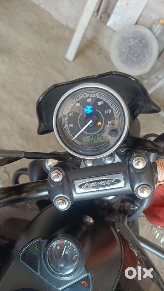 Bajaj Avenger Street 160