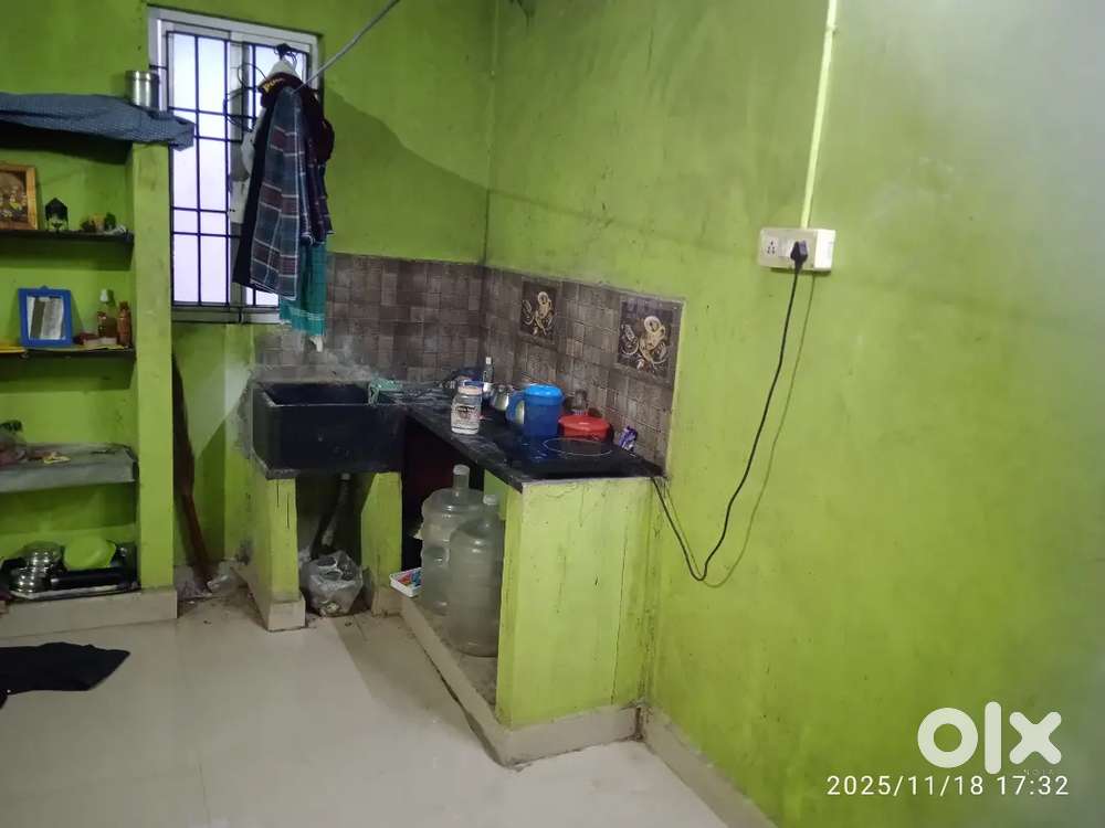 Bachalor room available for mangadu