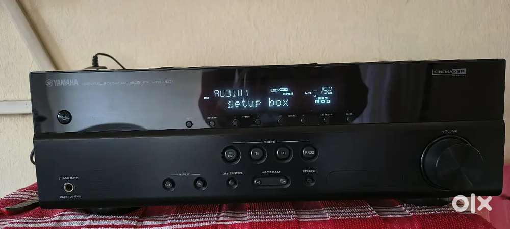 Yamaha YHT-1840 5.1 Home Theater system