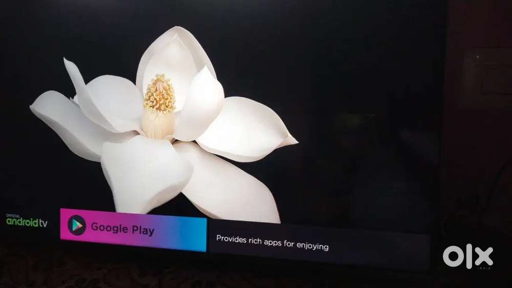 VU 43inch 4k UHD Android smart led TV.new condition