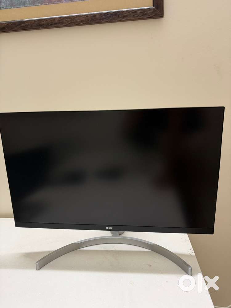 LG 27UK650 27-inch 4K UHD IPS Monitor (HDR10, FreeSync)