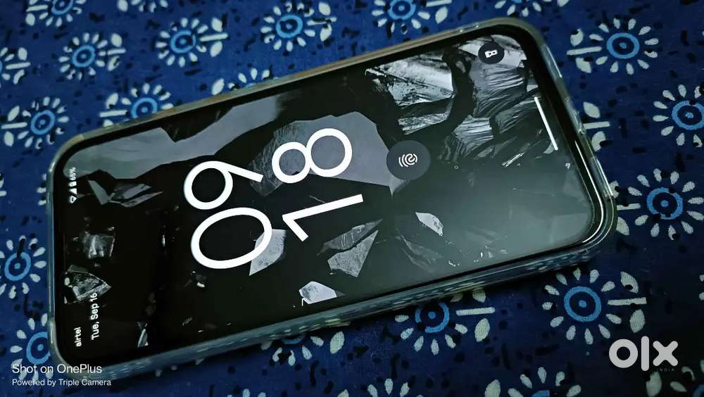 Google Pixel 8A (8/128GB) – Like New + Warranty