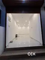 Shop available for rental
