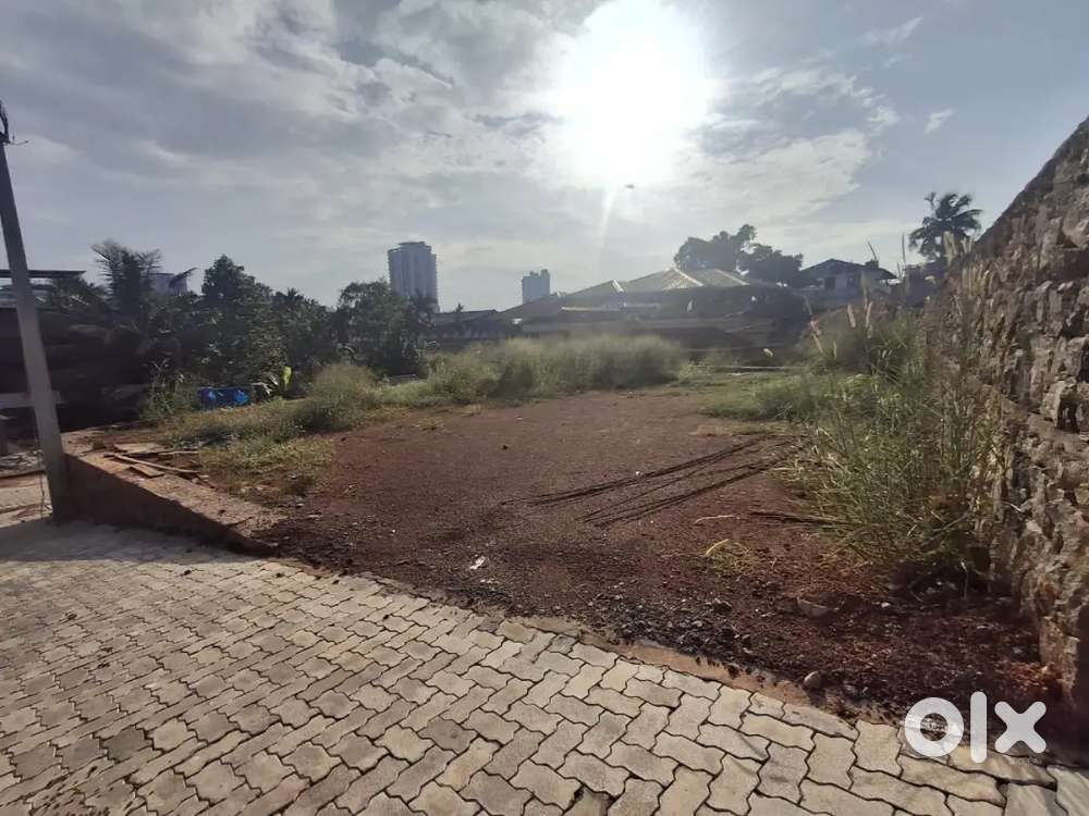 5 CENT RESIDENTIAL PLOT FOR SALE AT KAKKANAD MAVELIPURAM