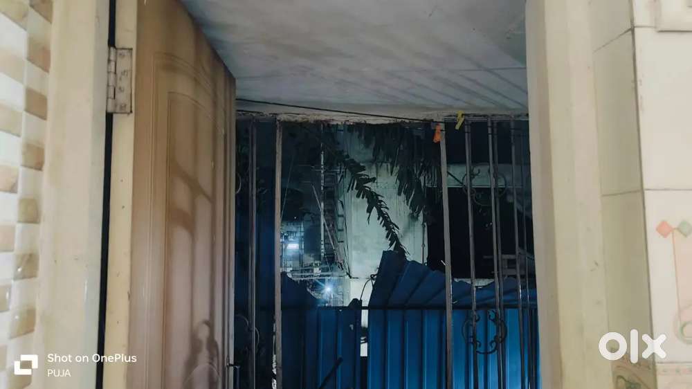 Urgent roommate required, only for girls