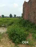 Highway se 100 meter andar hai santosh kumari college ke piche