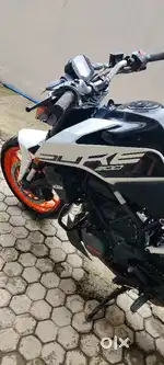 KTM DUKE 200