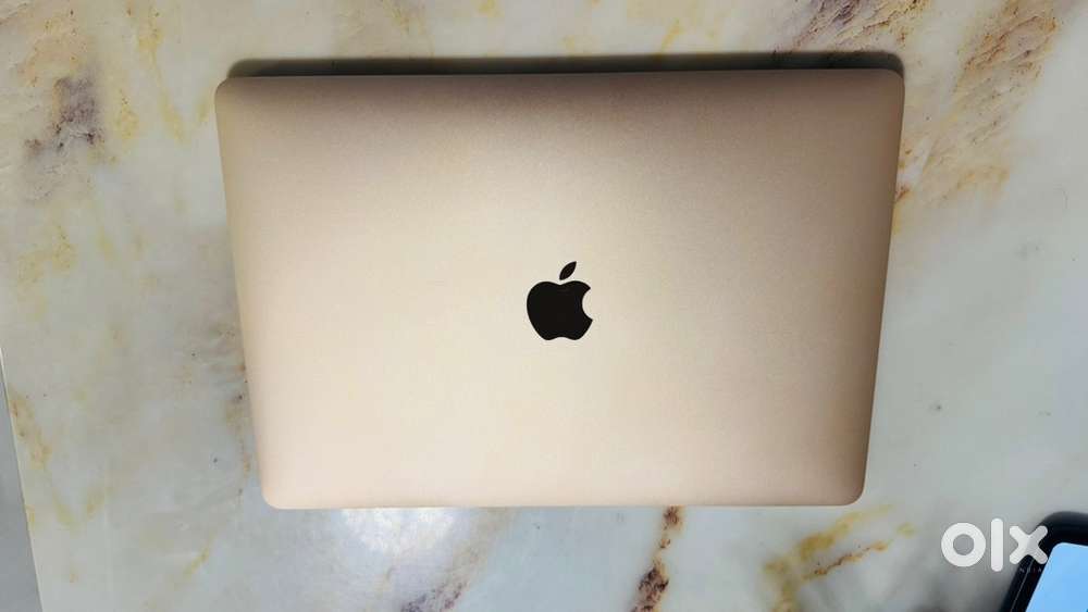 MacBook Air M1 8 GB Memory
