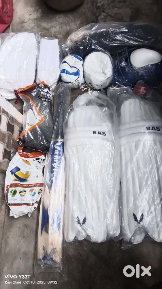 Brand new Cricket kit