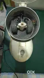 Table top grinder