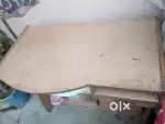 Computer table