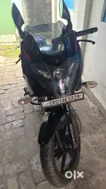7 yaar pulsar 220 bike good condition all peper ok