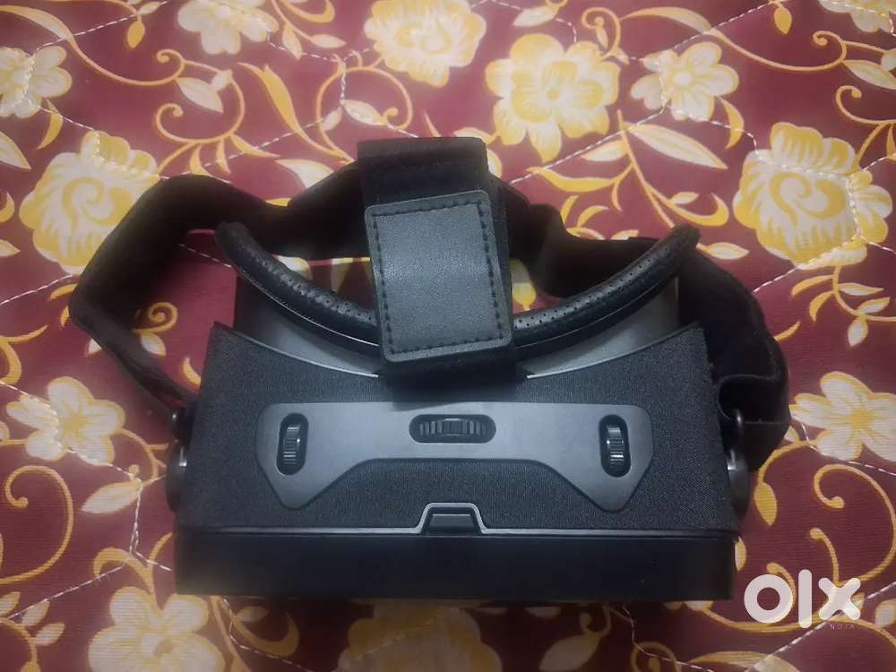 Jio virtual reality headset