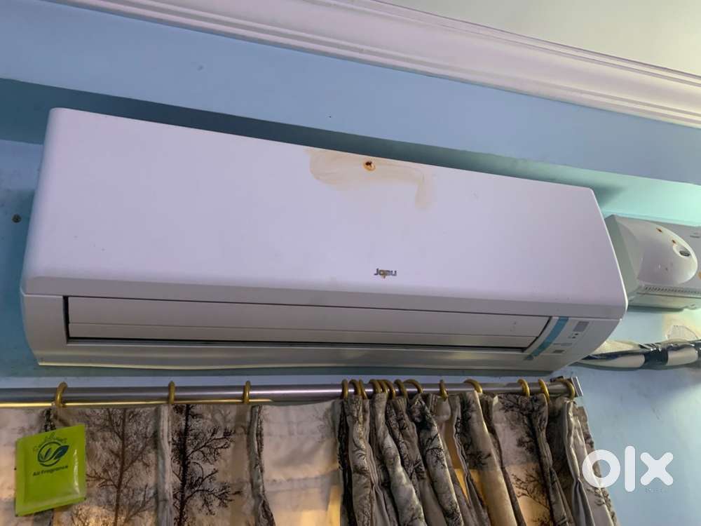 Daikin AC 1.5