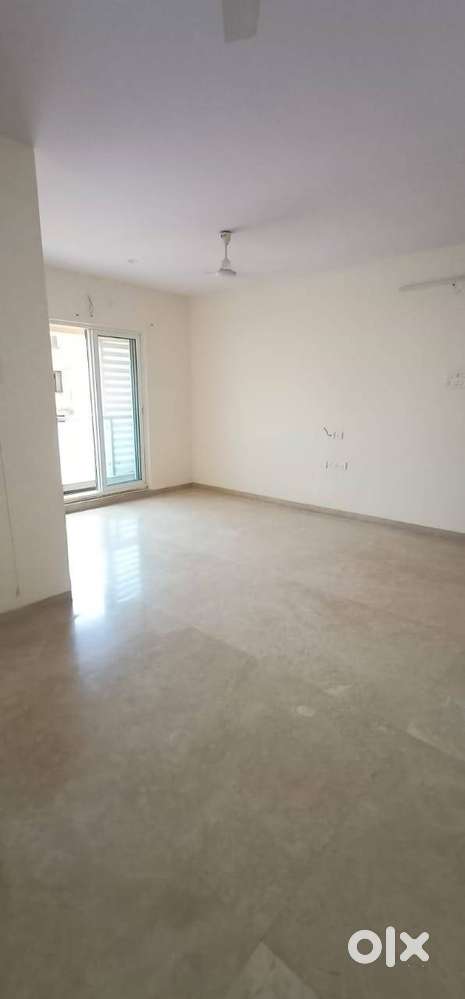 2Bhk Flat Is Available For Sale In Dosti West County Balkum Thane West