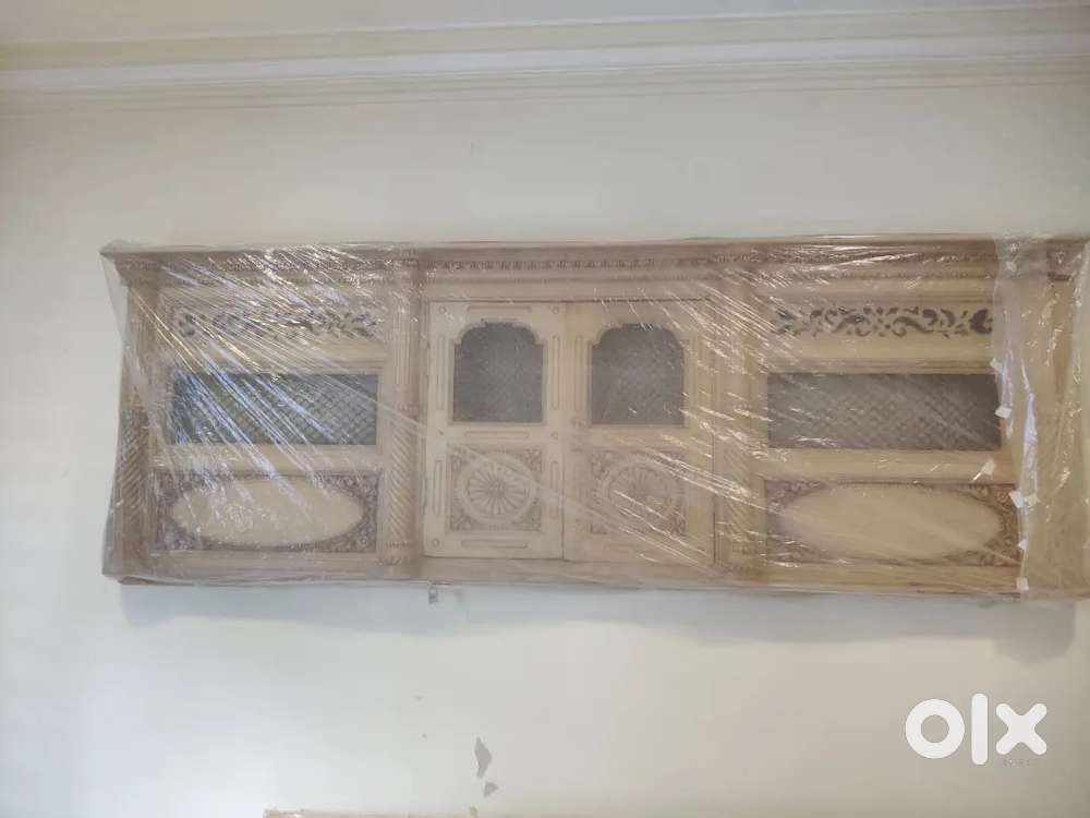 Naksheedar wooden frame
