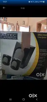 Multimedia 3 piece speaker system with woofer