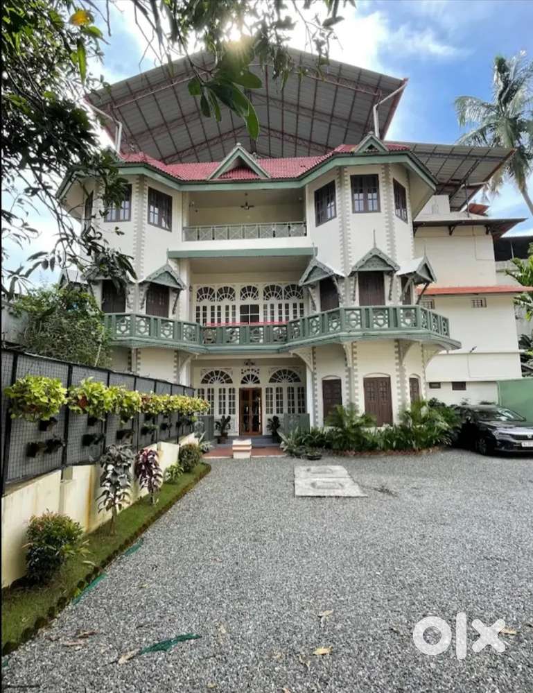 Front office trainee