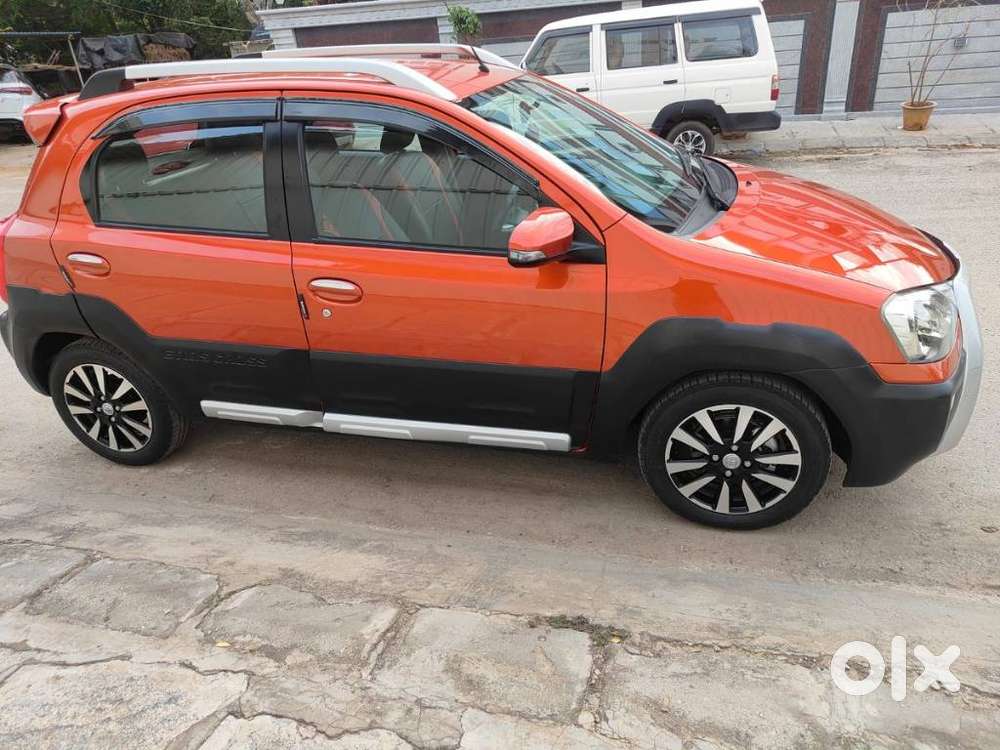 Toyota Etios Cross 1.5L V, 2016, Petrol