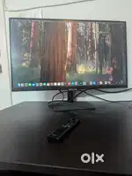 Samsung M5 Monitor 27 inch Android OS with remote and speaker