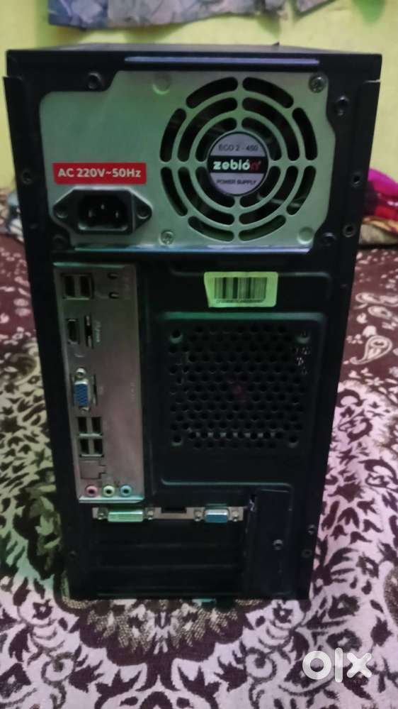 Windows 10 desktop i3 processor 2GB graphics Ram