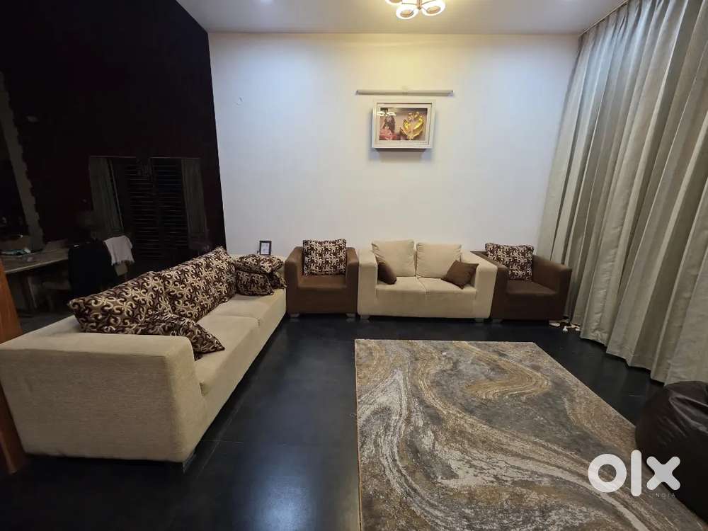 Sofa 7 seater
