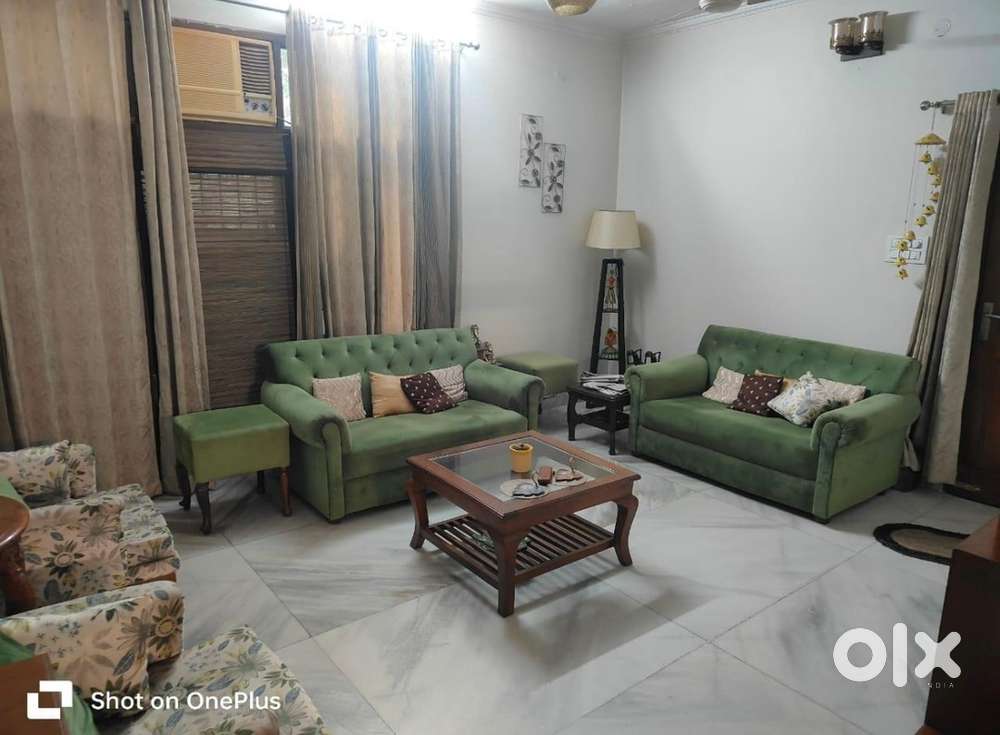 Ownerfree 3 BHK Furnished