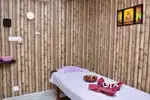 Female Spa  Therapist