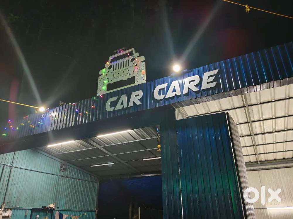 Car wash service staff