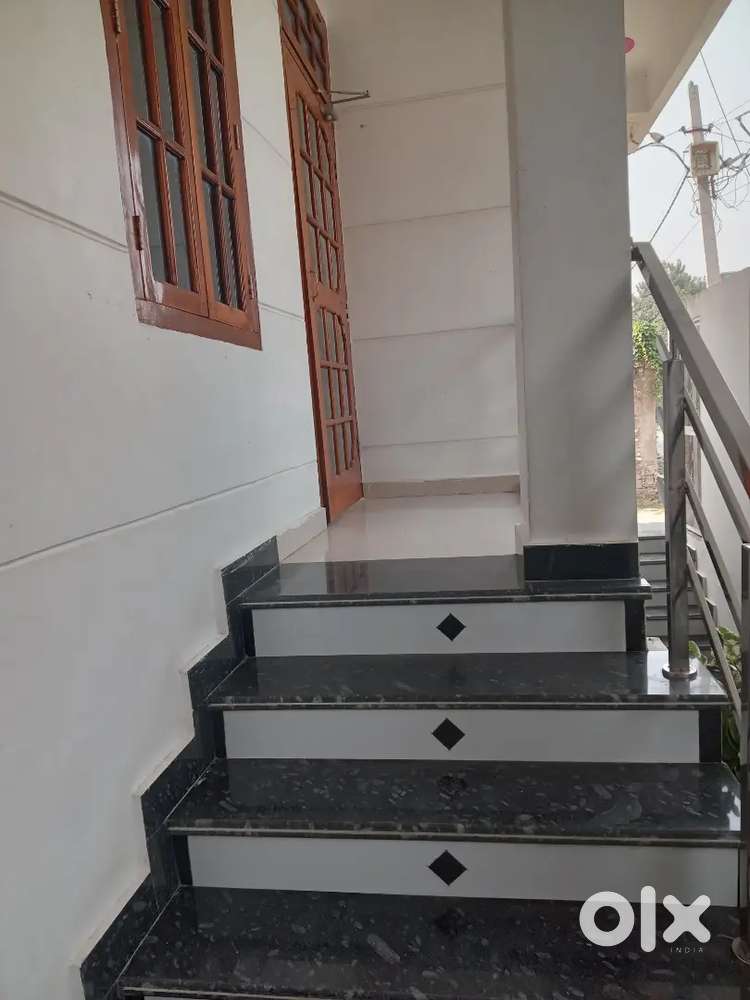 Room available for rent